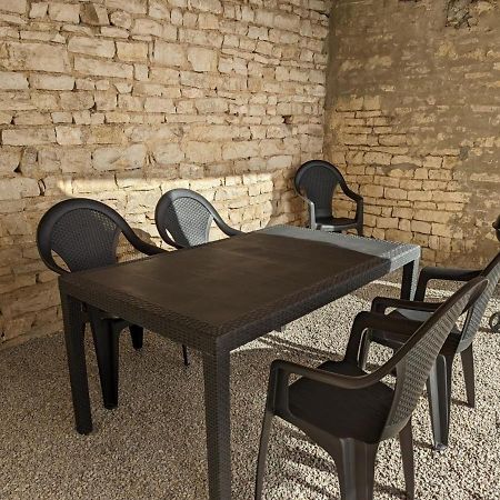 Maison Lumineuse Avec Cour Privative, Proche Sites Culturels, Tout Confort, Equipe Bebe, Wifi Inclus - Fr-1-653-98 Puyreaux Exterior foto