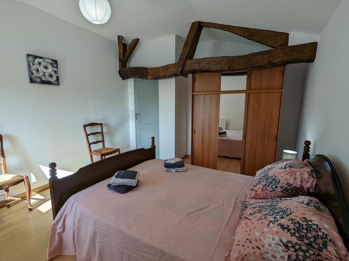 Maison Lumineuse Avec Cour Privative, Proche Sites Culturels, Tout Confort, Equipe Bebe, Wifi Inclus - Fr-1-653-98 Puyreaux Exterior foto